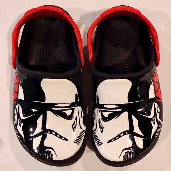 CROCS Other - Crocs x Star Wars Stormtroopers Clogs Boys 11 Glow in the Dark Shoes Summer